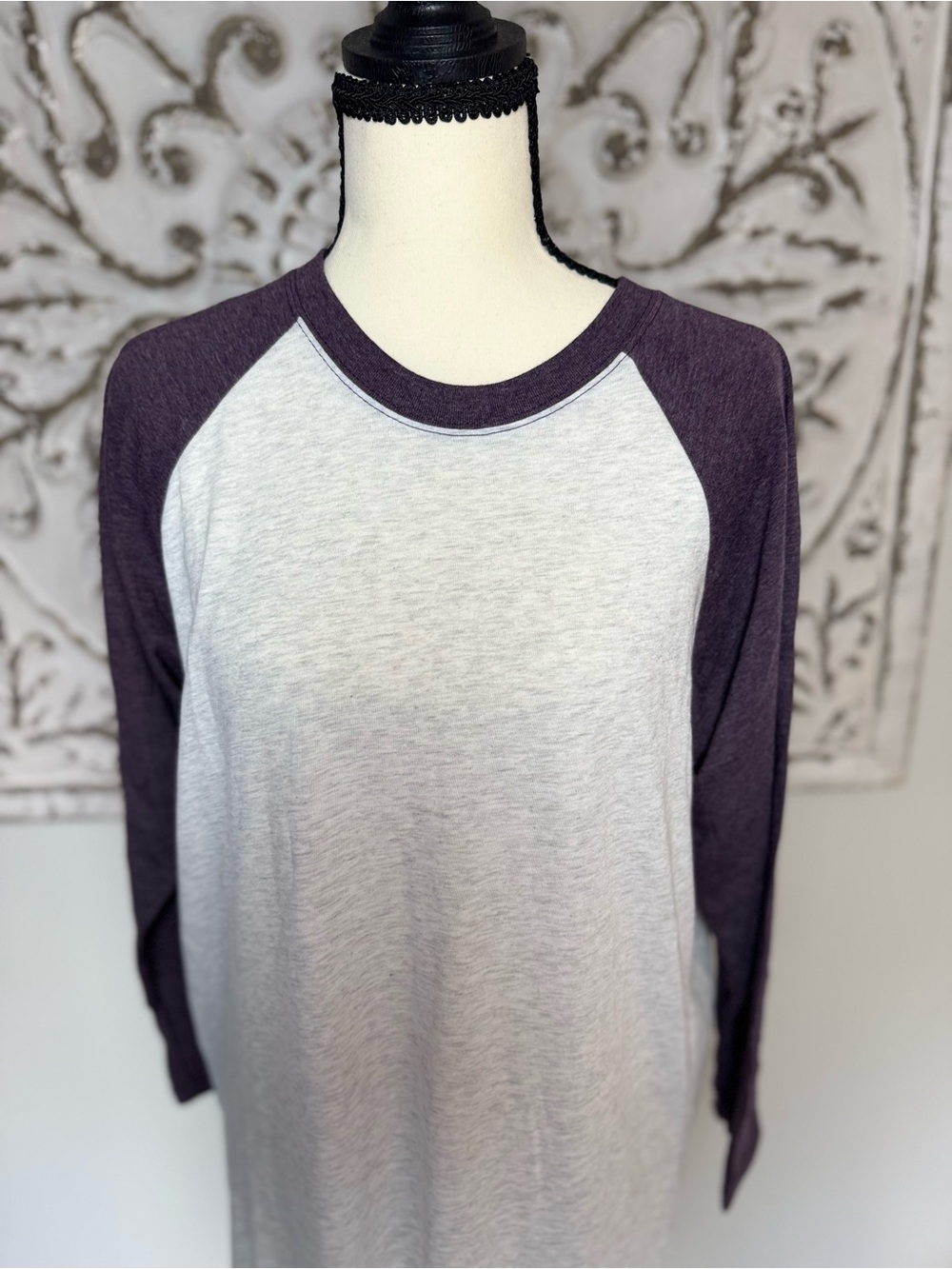 Next Level Apparel Gray & Purple Raglan Baseball Tee | Size Medium